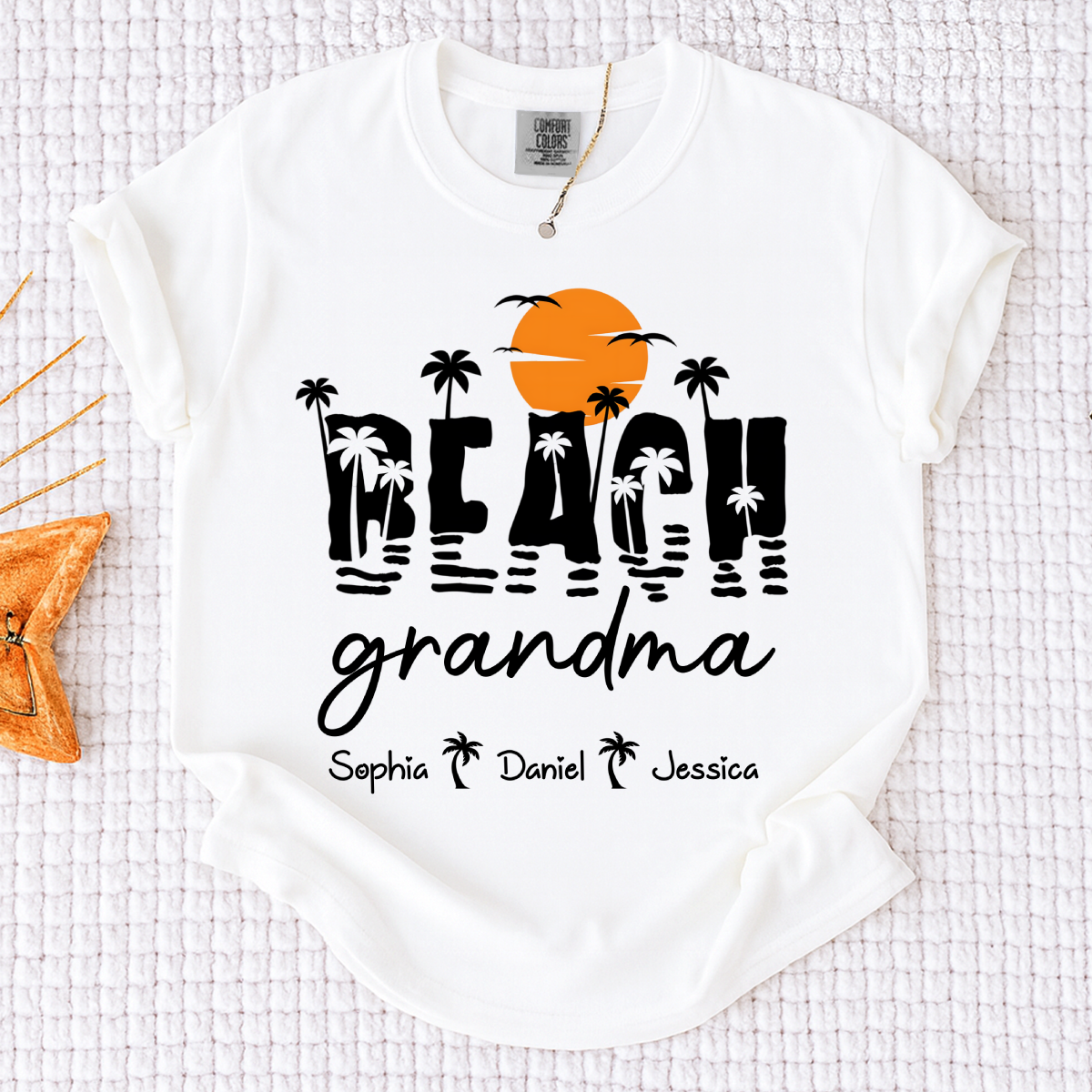 Personalized Beach Grandma Shirt with Grandkids’ Names – Tropical Sunset Palm Tree Tee, Summer Vacation Gift for Grandma