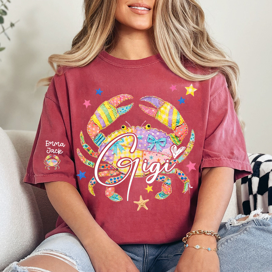Personalized Grandma Nickname Crab Shirt with Grandkids’ Names – Colorful Summer Beach Gift for Mimi or Gigi