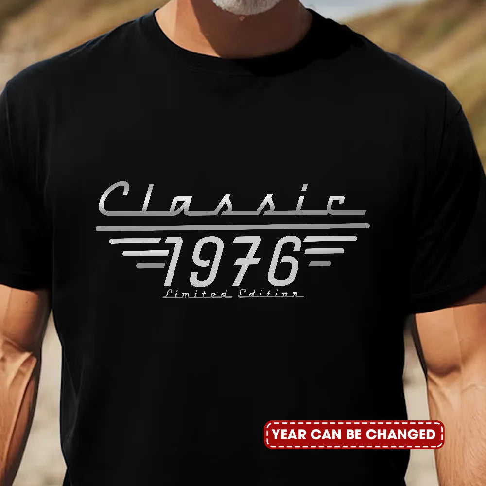Personalized Classic Limited Edition 1976 Vintage Birthday T-Shirt – Custom Year Retro Gift for Dad, Husband, Grandpa