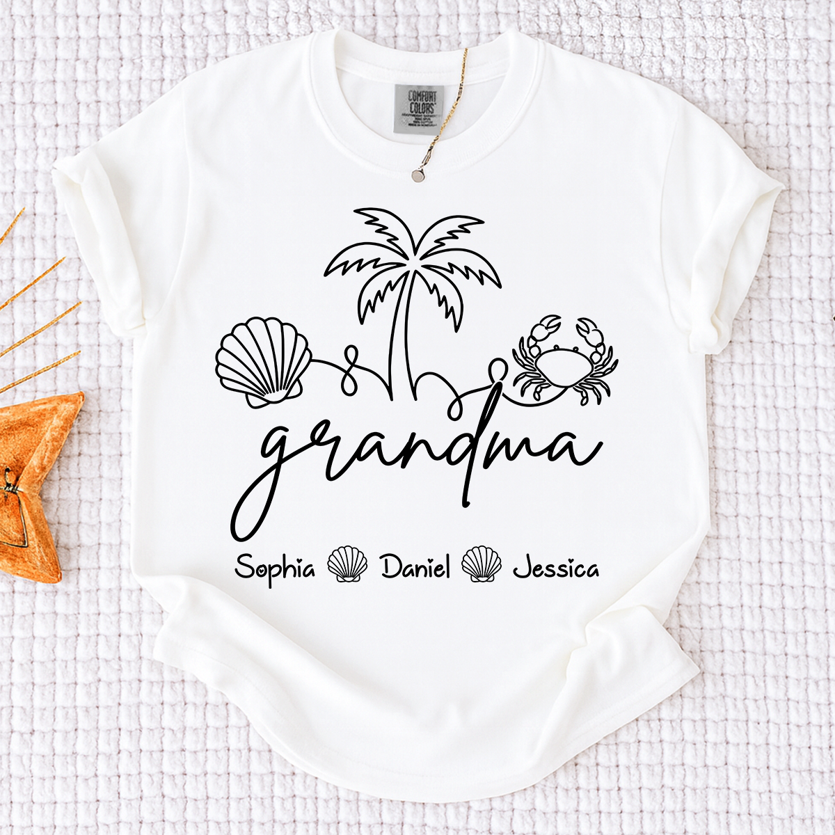 Personalized Grandma Shirt with Grandkids’ Names – Custom Beach Line Art Family T-Shirt, Mother’s Day Gift