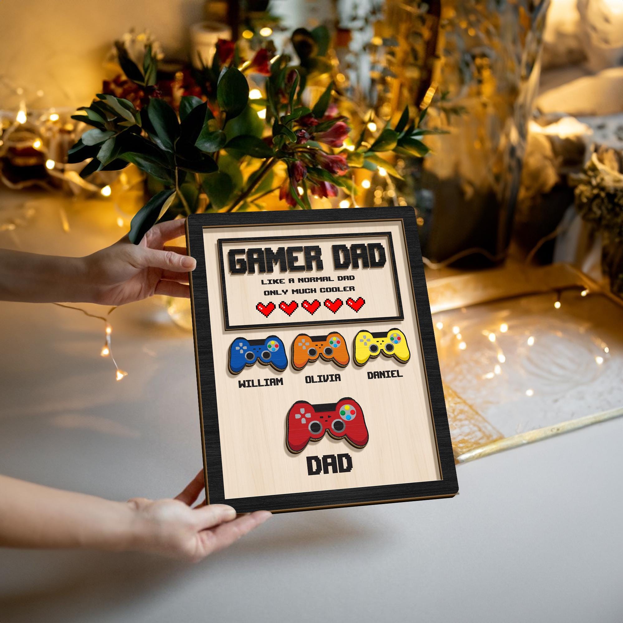Personalized Dad Wooden Plaque – Custom Kids’ Names Gamer Sign, Gaming Hand Controller Wood Decor, Father‘s Day Gift for Dad Grandpa