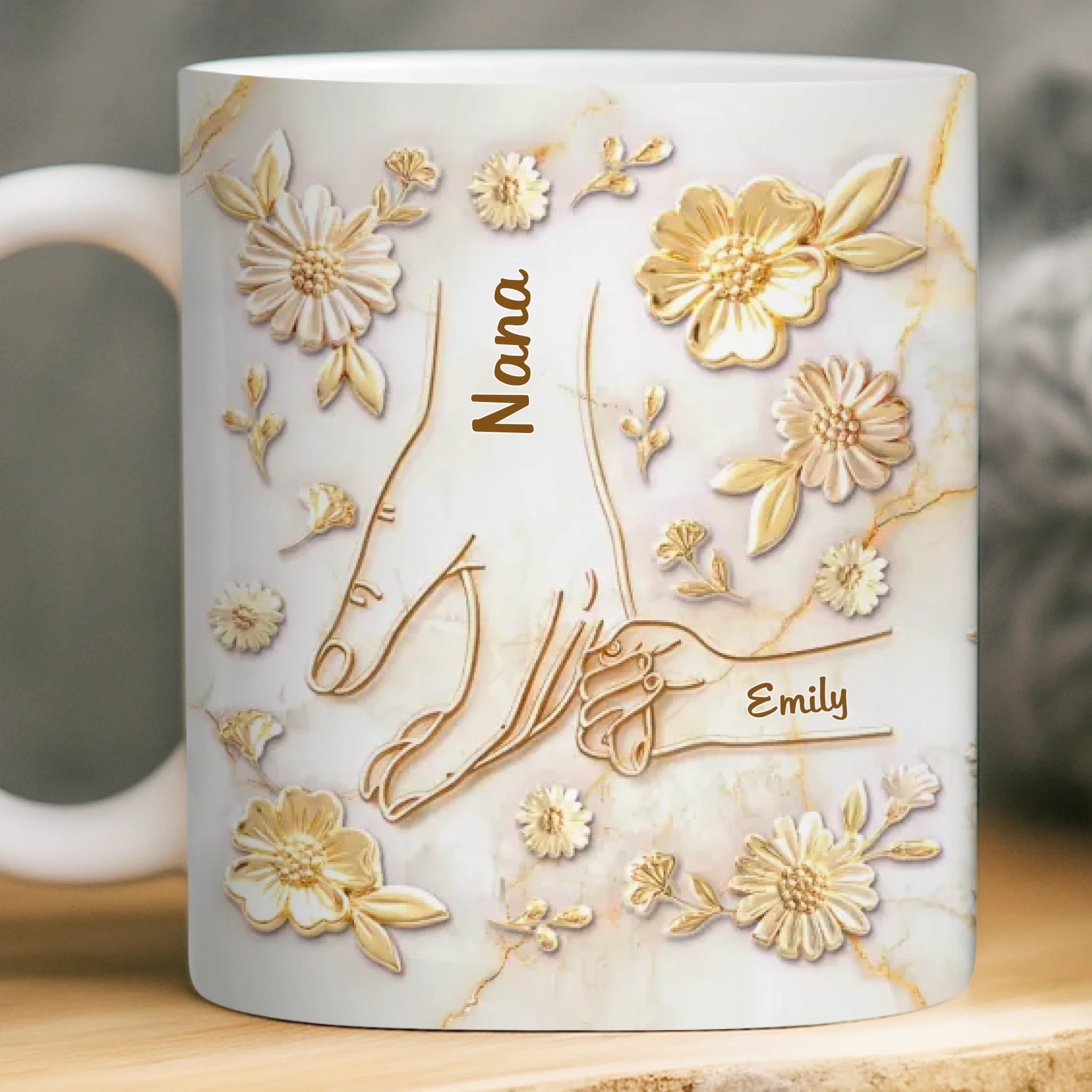 Custom Mom/Grandma & Children Holding Hands Mug - Personalized Gift for Mom/Grandma